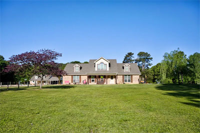 Homestead on 7.4 acres with a Mother in law Home 1